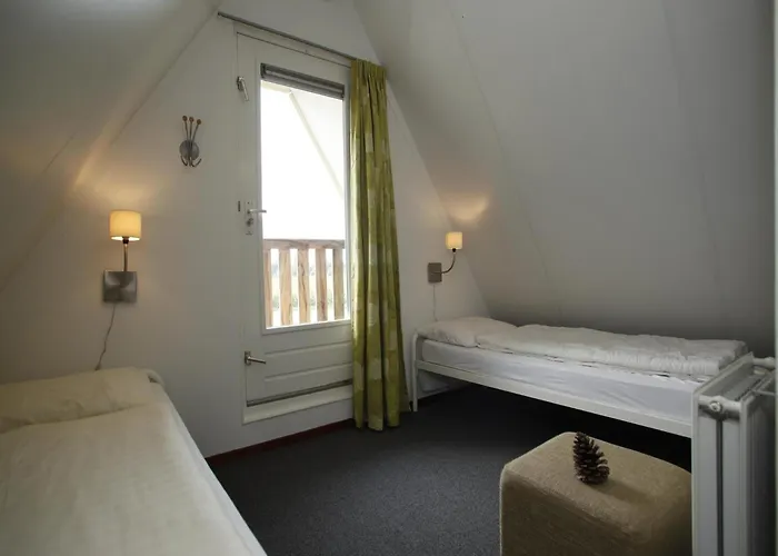 In Near Lakes 別荘